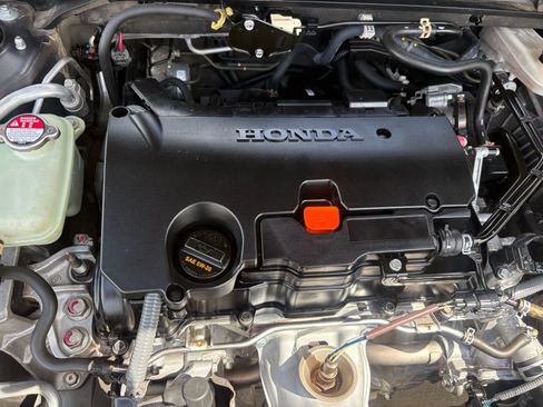 Used 2019 Honda Civic Sport image 28