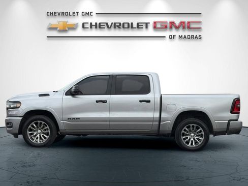 Used 2025 RAM 1500 Big Horn AWD/4WD image 6