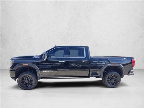 Used 2021 GMC Sierra 3500 Denali w/ Denali Black Diamond Edition image 8