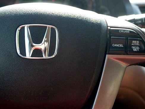 Used 2014 Honda Odyssey EX-L image 28