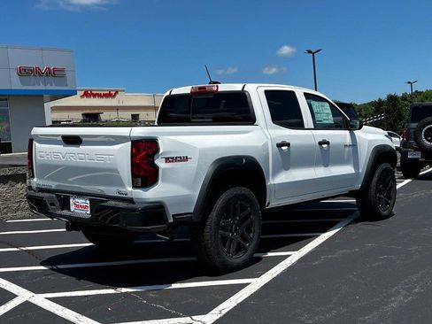 New 2025 Chevrolet Colorado Trail Boss w/ Midnight Edition image 3