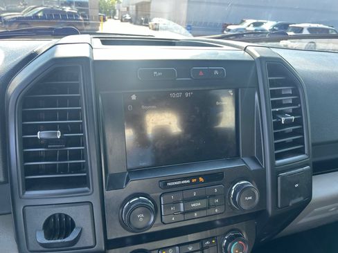 Used 2019 Ford F150 XL w/ Equipment Group 101A Mid RWD image 2
