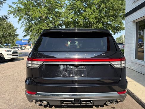 Used 2020 Lincoln Aviator Reserve w/ Equipment Group 202A AWD/4WD image 6
