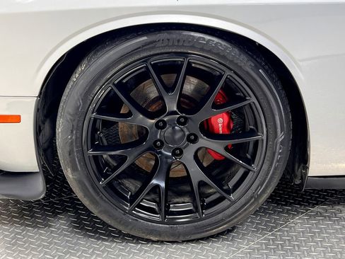 Used 2019 Dodge Challenger R/T Scat Pack w/ Plus Package RWD image 35
