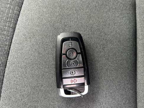 Used 2024 Ford F150 Lightning Flash image 33