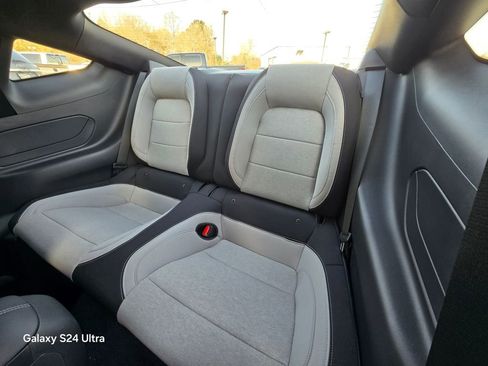 Used 2024 Ford Mustang Coupe image 12