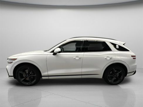 New 2026 Genesis GV70 2.5T Sport Prestige image 2