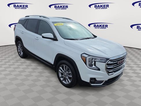 Used 2022 GMC Terrain SLT FWD image 3