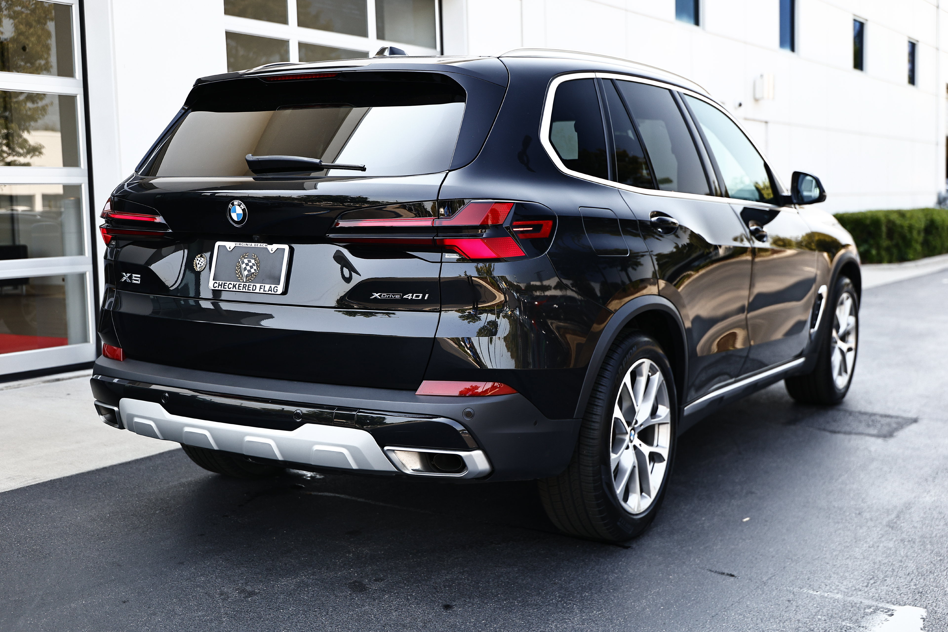 Used 2024 BMW X5 xDrive40i w/ Parking Assistance Package AWD/4WD image 7