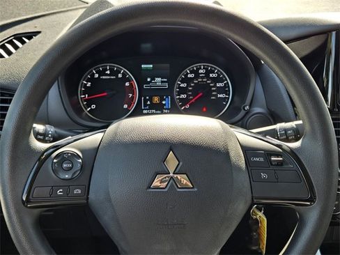 New 2025 Mitsubishi Eclipse Cross ES image 16