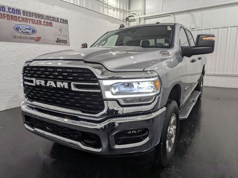 Used 2024 RAM 2500 Big Horn w/ Safety Group image 3
