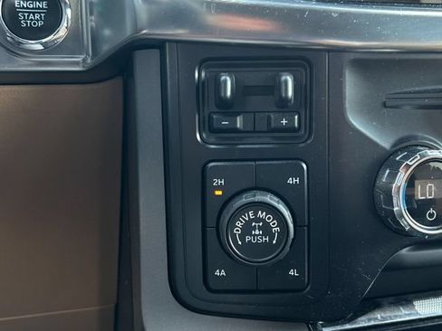 Used 2021 Ford F150 Lariat w/ Equipment Group 502A High AWD/4WD image 41