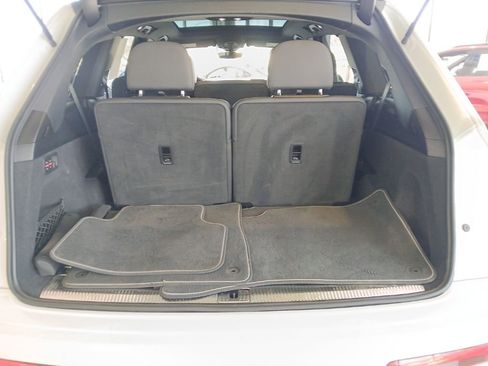 Used 2025 Audi Q7 3.0T Premium Plus image 27