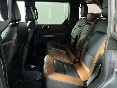 Used 2023 Ford Bronco Outer Banks image 32