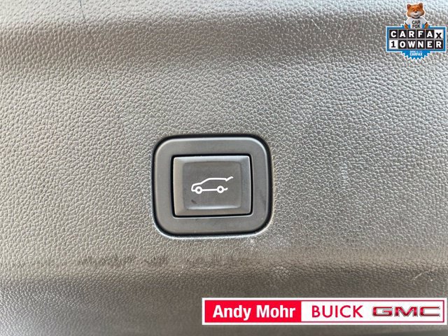 Used 2024 GMC Yukon SLT w/ SLT Premium Package AWD/4WD image 15