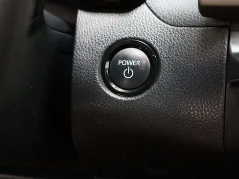Used 2025 Toyota Camry LE FWD image 17