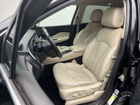 Used 2018 Buick Envision Preferred AWD/4WD image 8