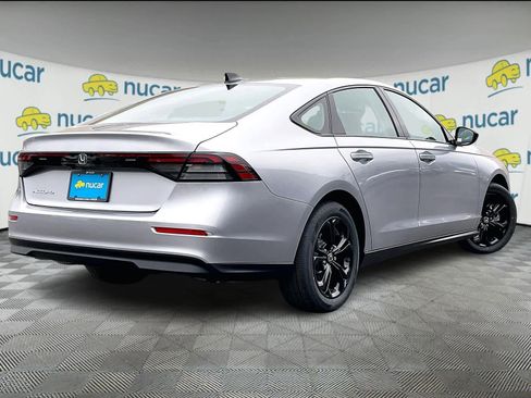 New 2025 Honda Accord SE image 7