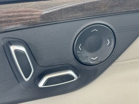 Used 2018 Cadillac CT6 Luxury image 31