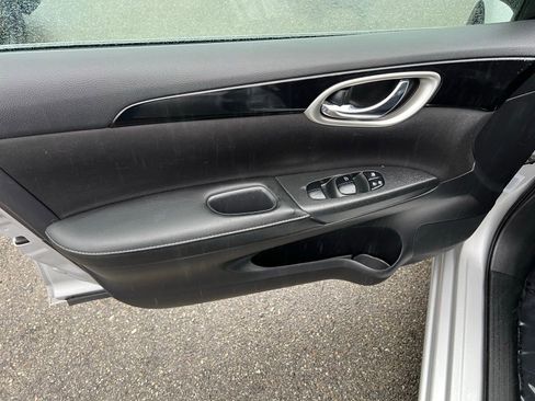 Used 2019 Nissan Sentra SV image 19