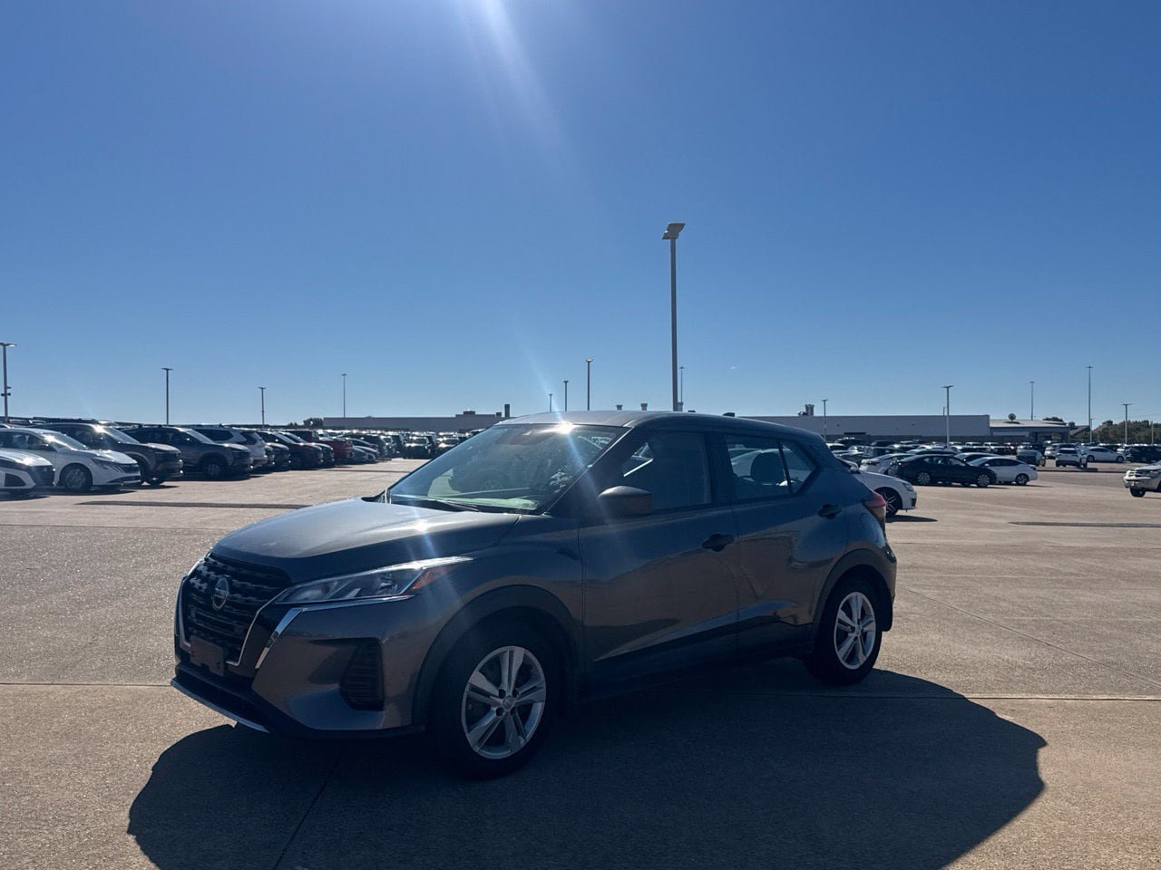 Certified 2021 Nissan Kicks S FWD image 15