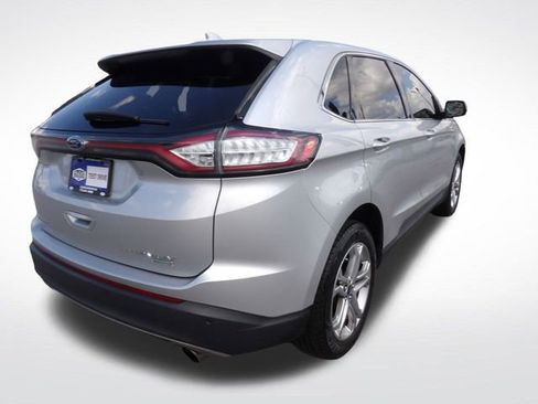 Certified 2018 Ford Edge Titanium w/ Equipment Group 301A FWD image 10