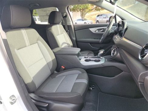 New 2026 Chevrolet Blazer LT w/ Convenience Package image 9