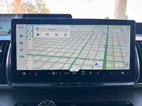 Certified 2025 Ford Expedition Platinum image 20