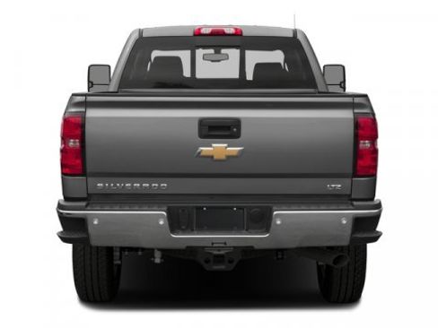 Used 2018 Chevrolet Silverado 2500 LTZ w/ Vortec Plus Package image 8