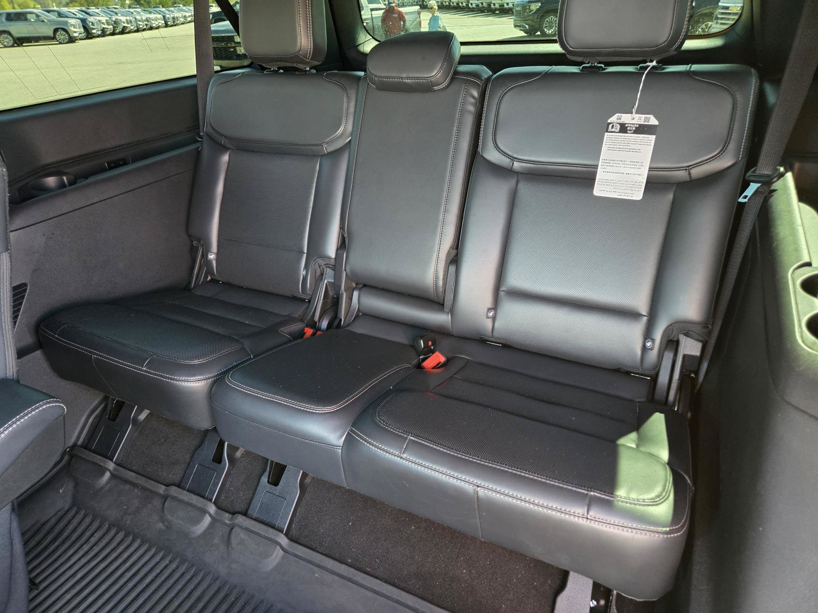 Used 2025 Ford Expedition Max Platinum w/ Stealth Appearance Package AWD/4WD image 19