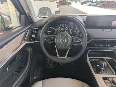 New 2026 MAZDA CX-90 3.3 Turbo w/ Preferred Package AWD/4WD image 4