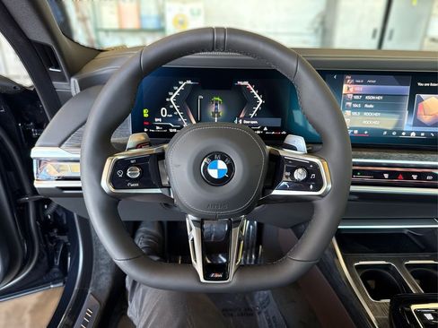 New 2026 BMW 740i w/ Premium Package image 23