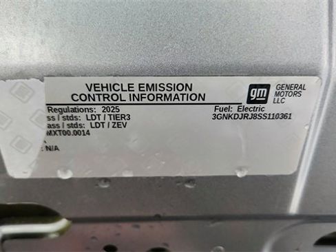 Used 2025 Chevrolet Blazer EV RS image 62