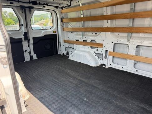 Used 2025 Ford Transit 250 Low Roof w/ Exterior Upgrade Package RWD image 9