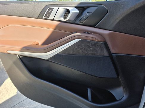 Certified 2022 BMW X5 xDrive40i w/ Premium Package image 25