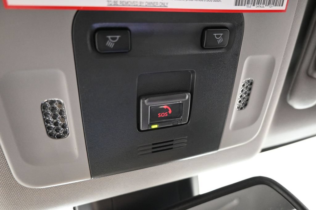 Used 2022 Toyota Camry SE w/ Convenience Package FWD image 30