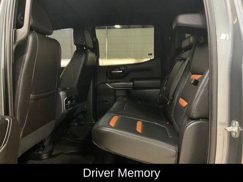 Used 2021 GMC Sierra 1500 AT4 w/ AT4 Preferred Package image 12