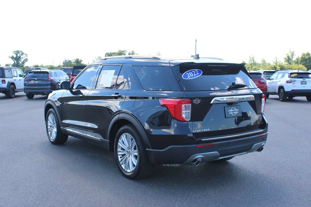Used 2022 Ford Explorer Limited w/ Equipment Group 301A RWD image 7
