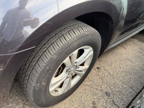Used 2016 Chevrolet Equinox LS FWD image 5
