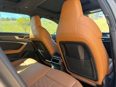 Used 2022 Audi RS 6 image 29