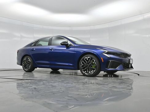 New 2026 Kia K5 GT FWD image 2