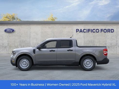 New 2025 Ford Maverick XL image 4
