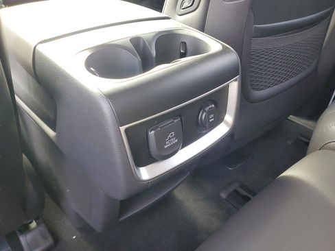 New 2026 Kia Carnival SX Prestige FWD image 14