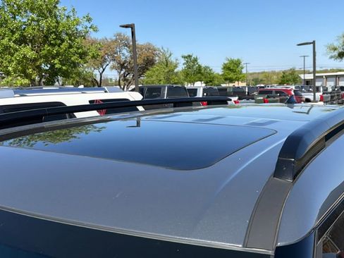 Used 2025 Hyundai Santa Fe Calligraphy image 9