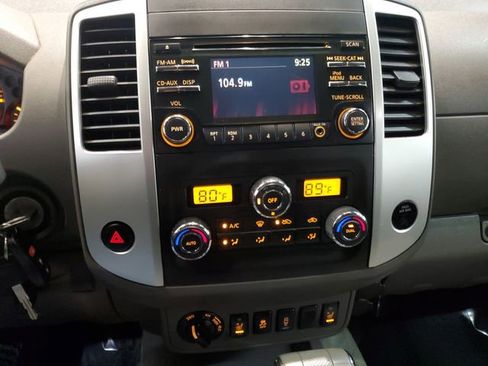 Used 2014 Nissan Frontier SV w/ SV Value Truck Package image 19