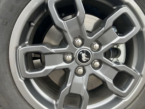 Used 2023 Ford Bronco Sport Big Bend image 9