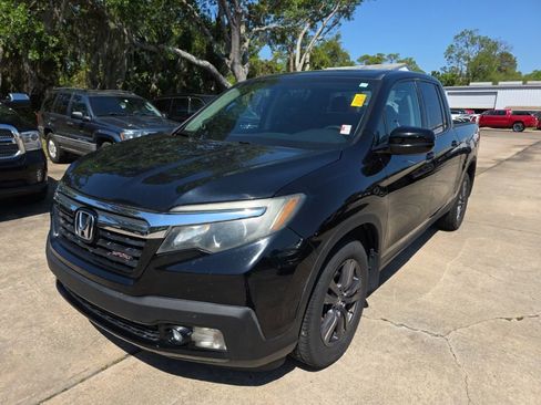 Used 2018 Honda Ridgeline Sport image 1