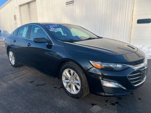 Used 2024 Chevrolet Malibu LT FWD image 2