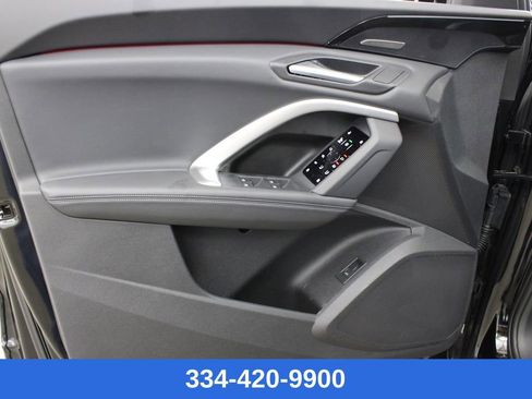 New 2025 Audi Q5 Premium Plus image 16