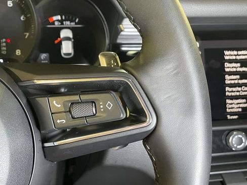 Certified 2026 Porsche Macan AWD/4WD image 44
